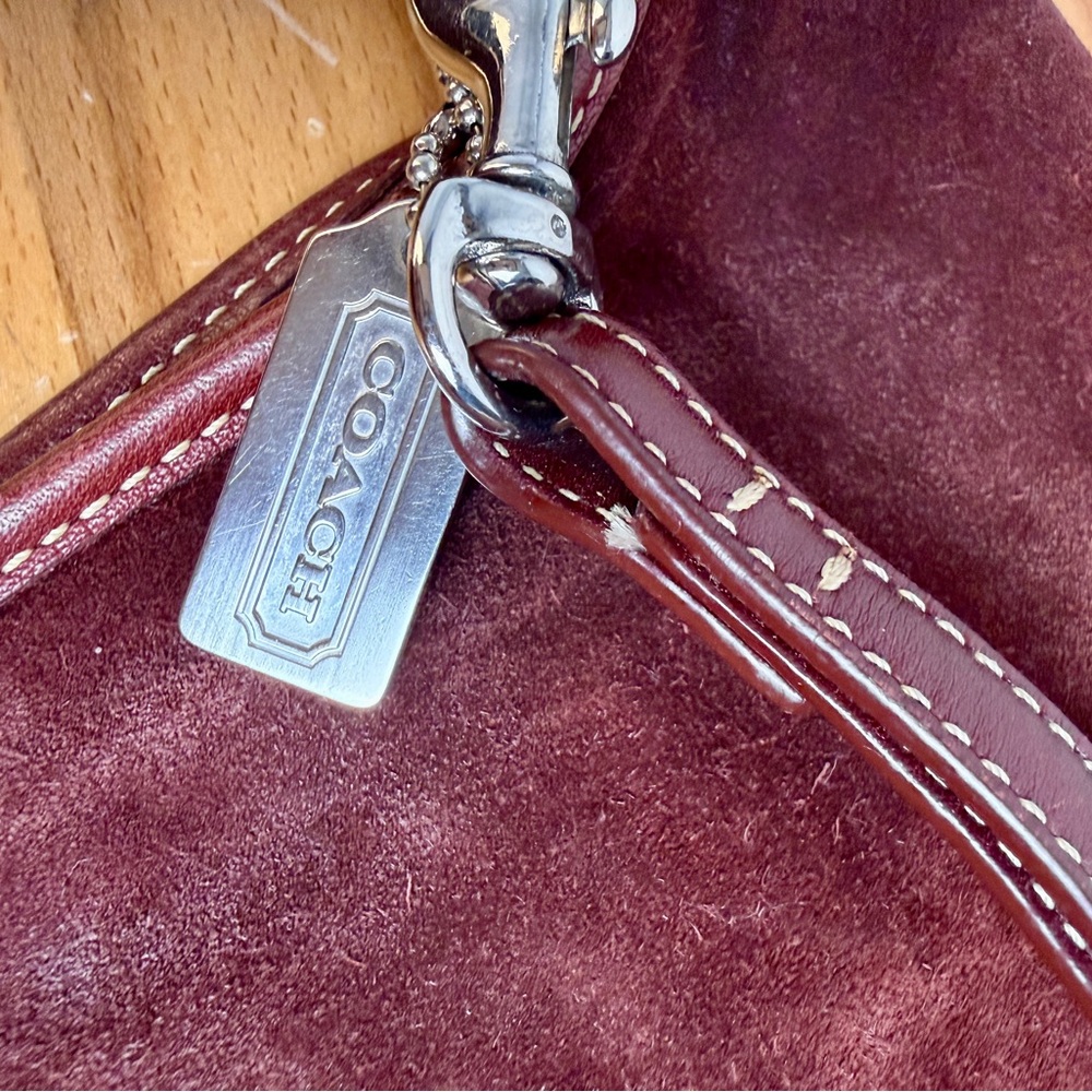 Coach Vintage Elegant Burgundy Suede Women's Bag - Picture 3 of 3